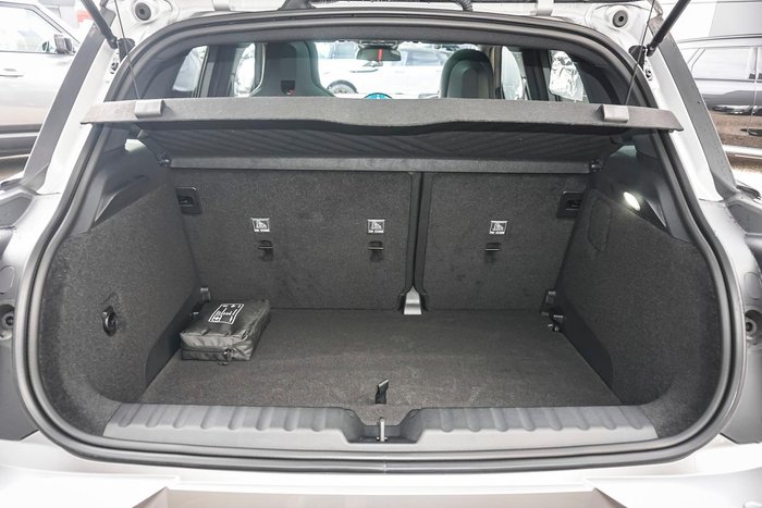 2025 MINI Aceman JCW E Favoured