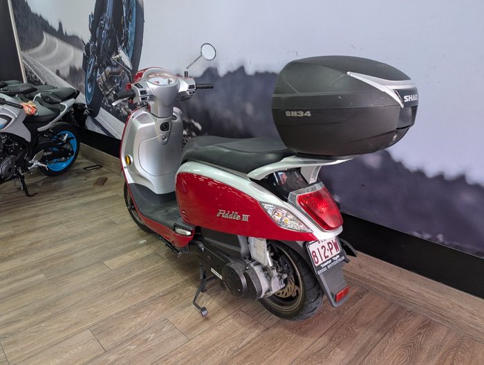 2017 SYM SYMPHONY ST 200i RED