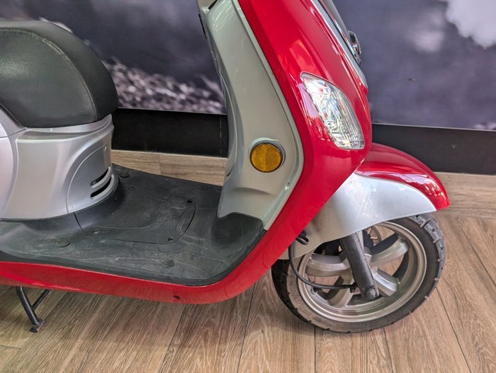 2017 SYM SYMPHONY ST 200i RED