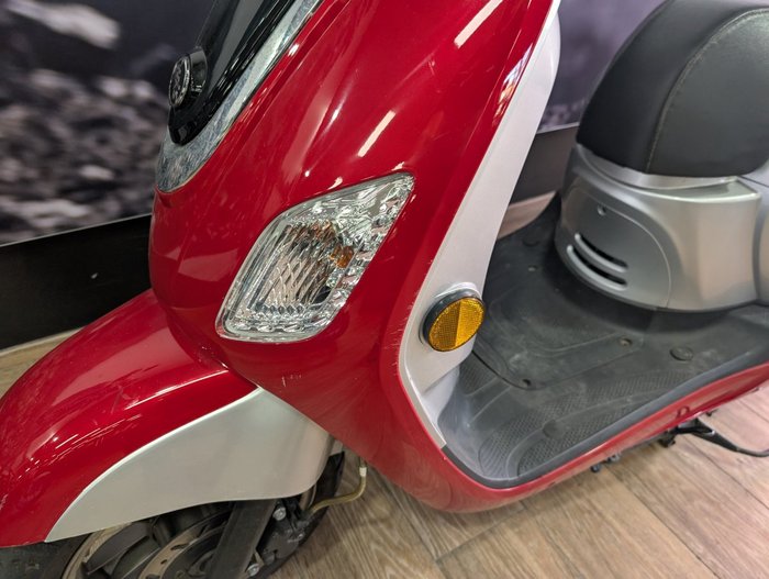 2017 SYM SYMPHONY ST 200i RED