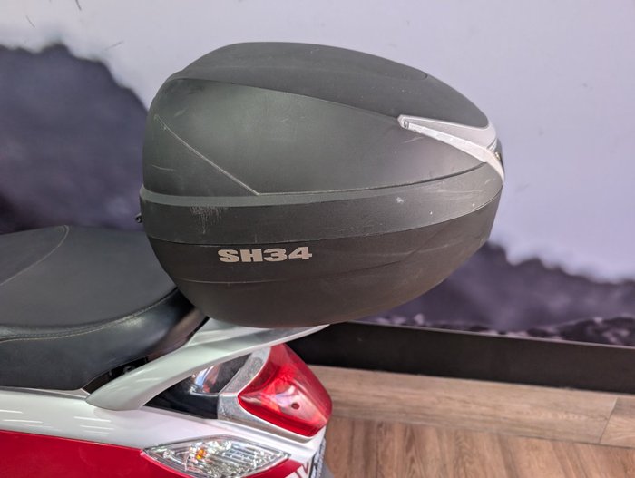 2017 SYM SYMPHONY ST 200i RED