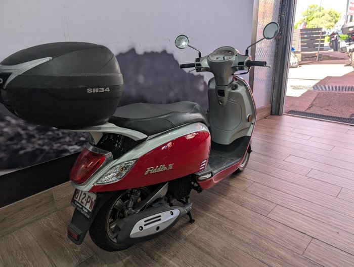 2017 SYM SYMPHONY ST 200i RED