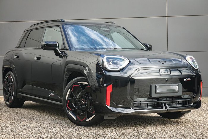 2025 MINI Aceman