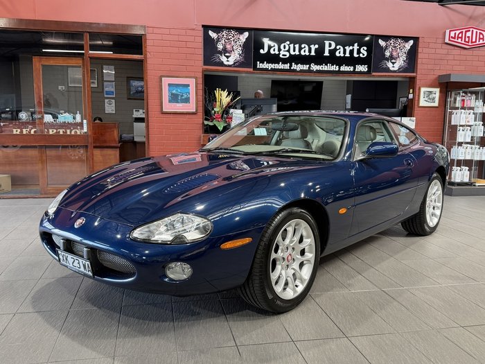 2001 Jaguar XKR Classic