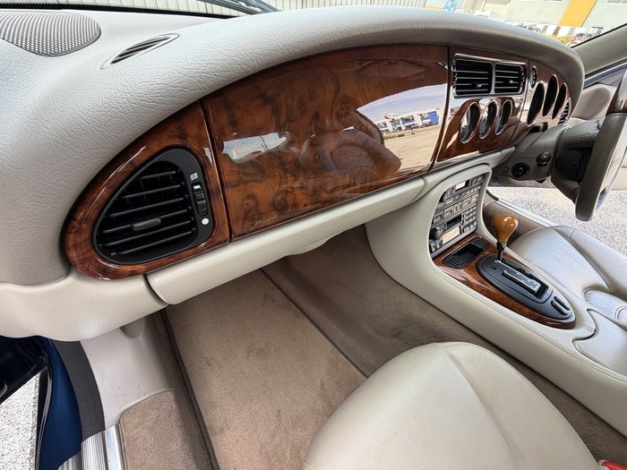 2001 Jaguar XKR Classic