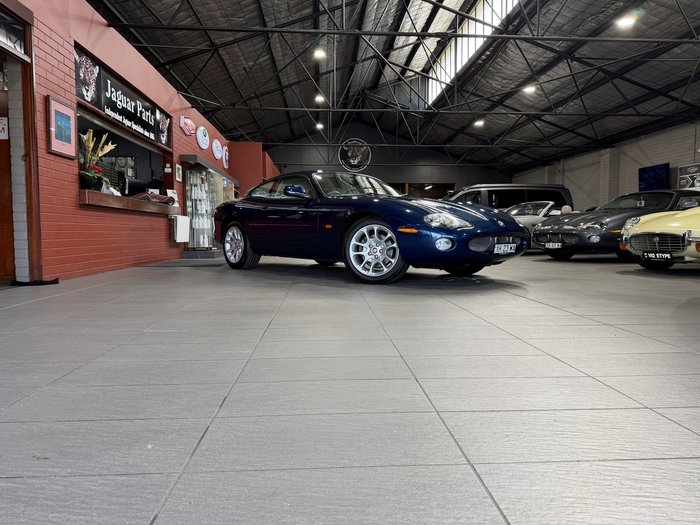 2001 Jaguar XKR Classic