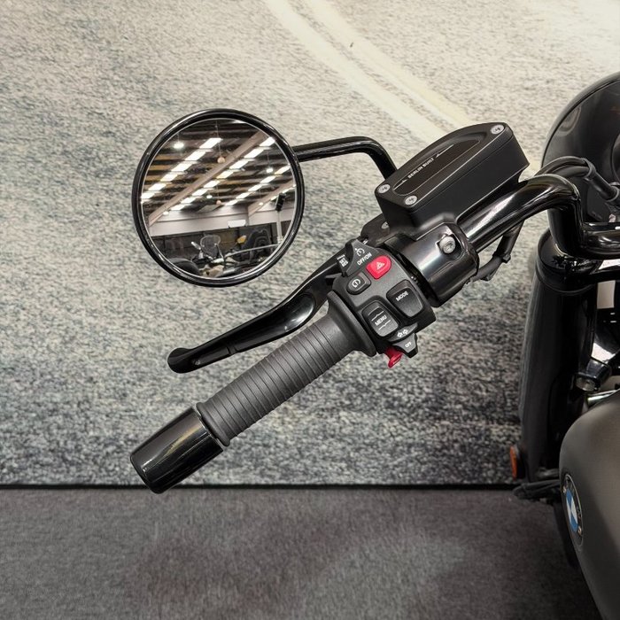 2023 BMW Motorrad R 18 CLASSIC KHAKI