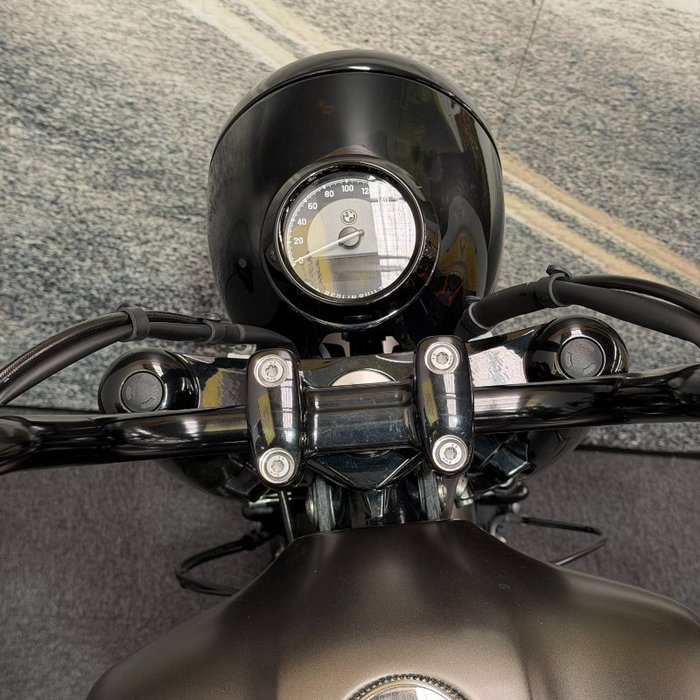 2023 BMW Motorrad R 18 CLASSIC KHAKI