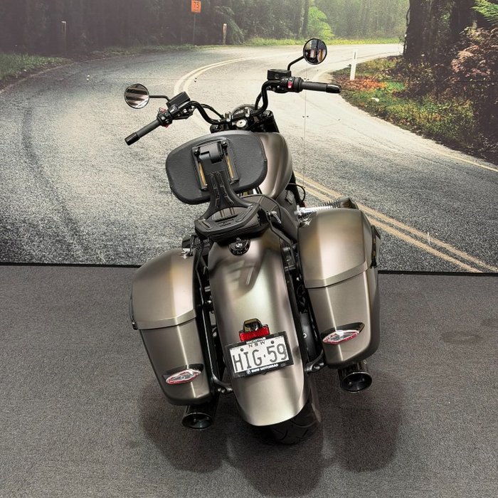 2023 BMW Motorrad R 18 CLASSIC KHAKI