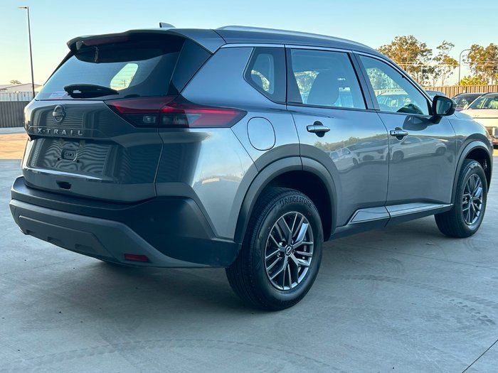 2025 Nissan X-TRAIL ST