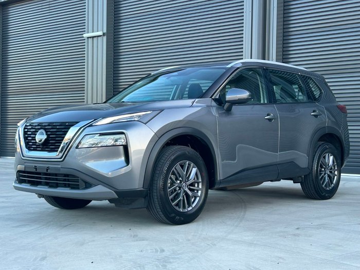 2025 Nissan X-TRAIL ST