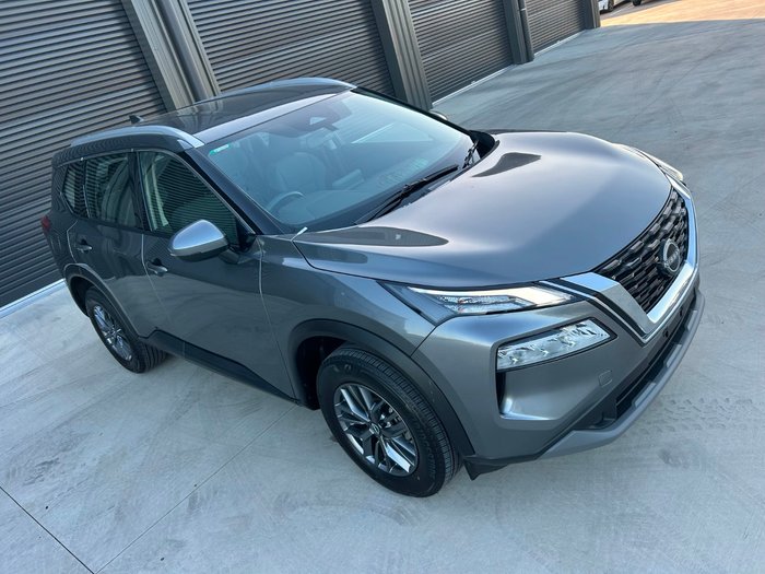 2025 Nissan X-TRAIL ST