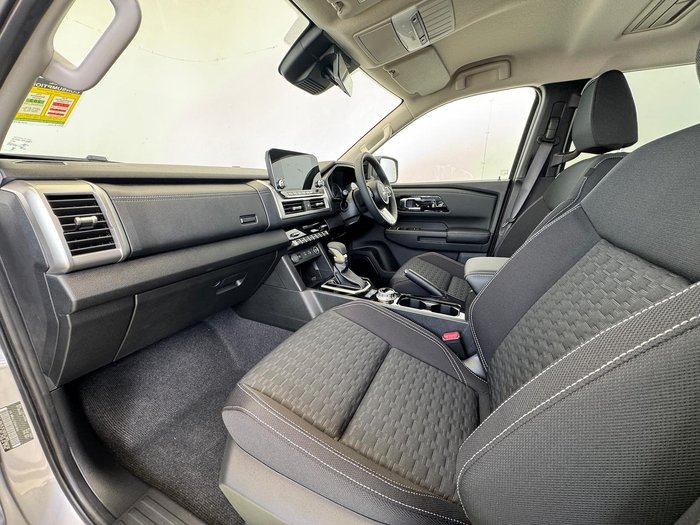 2025 Mitsubishi Triton GLS