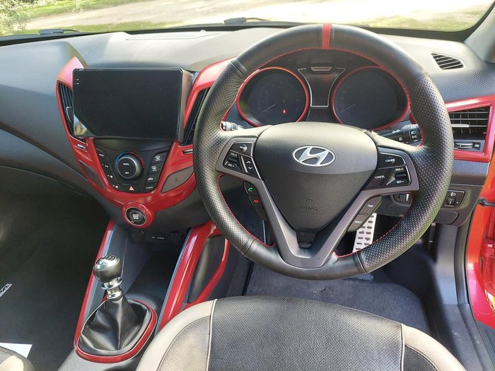 2012 Hyundai Veloster SR Turbo