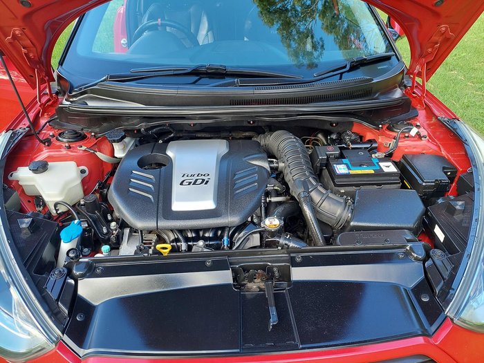 2012 Hyundai Veloster SR Turbo