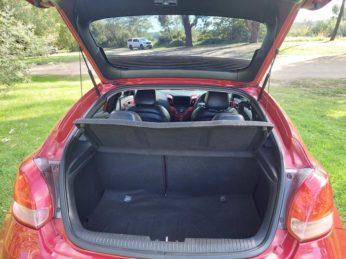 2012 Hyundai Veloster SR Turbo