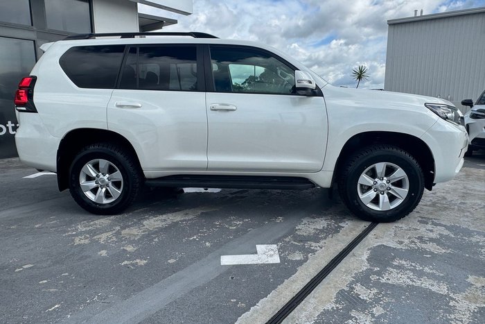 2021 Toyota Landcruiser Prado GXL