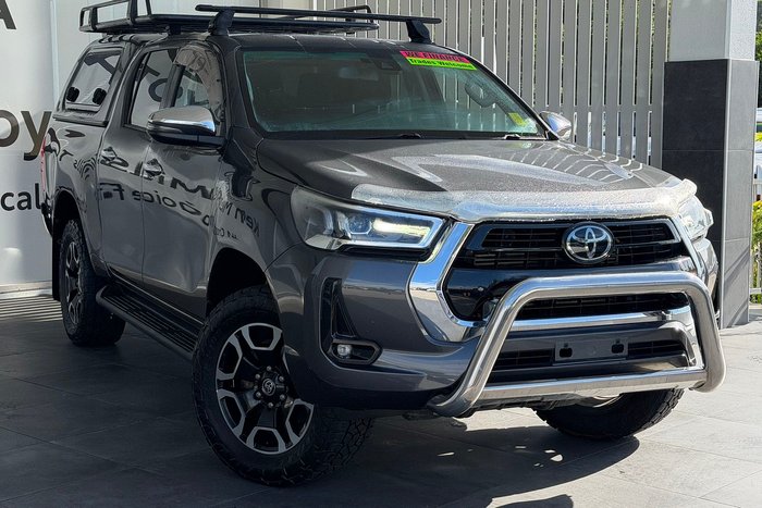 2021 Toyota Hilux SR5