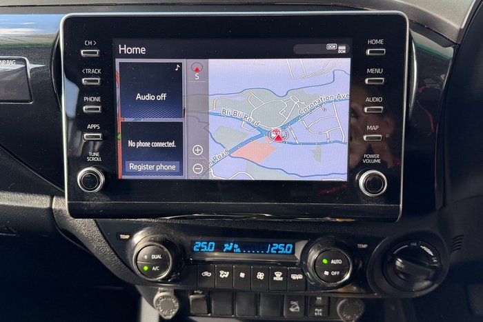 2021 Toyota Hilux SR5