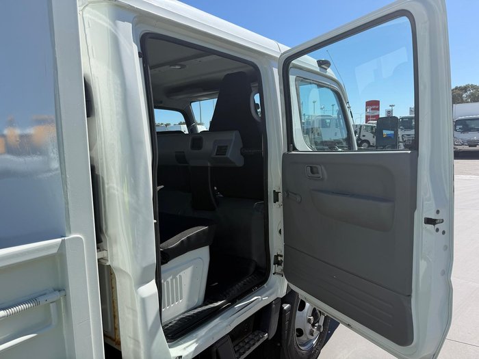 2020 Fuso Canter 815
