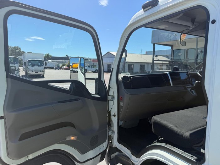 2020 Fuso Canter 815