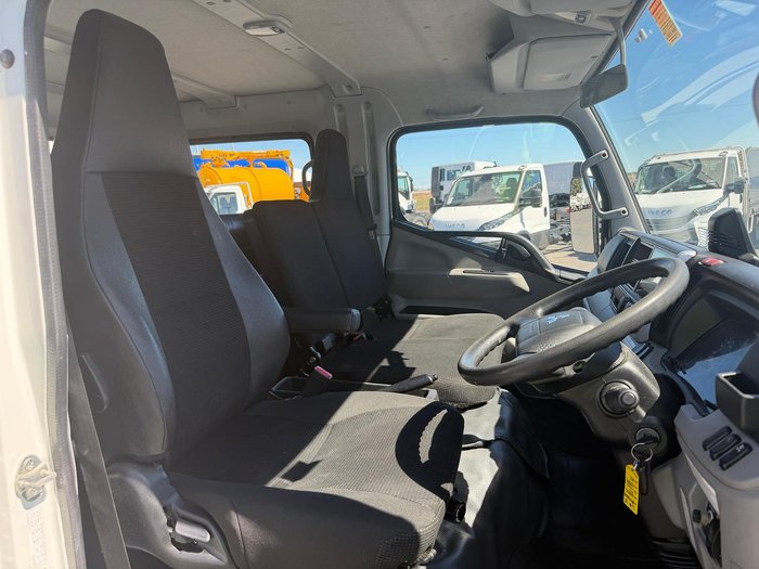 2020 Fuso Canter 815