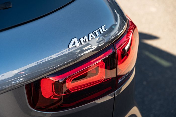 2021 Mercedes-Benz GLB-Class GLB250