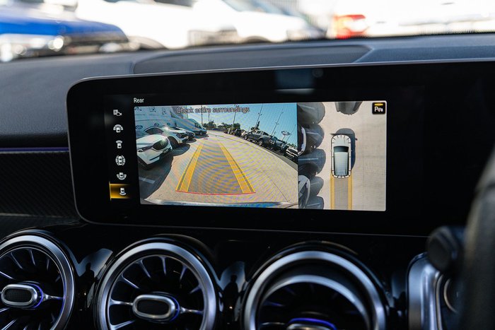 2021 Mercedes-Benz GLB-Class GLB250