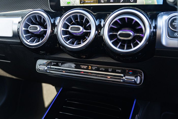 2021 Mercedes-Benz GLB-Class GLB250