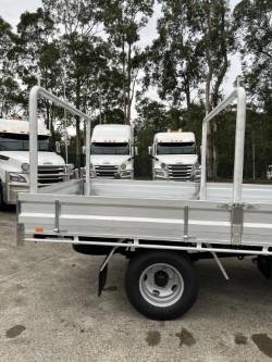 2025 Fuso Canter 615 White