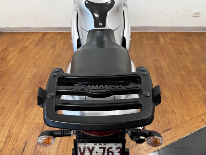 2002 Triumph SPRINT ST SILVER