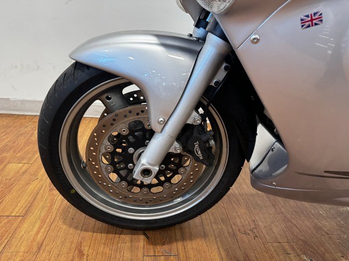 2002 Triumph SPRINT ST SILVER