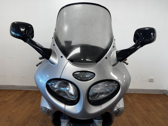 2002 Triumph SPRINT ST SILVER