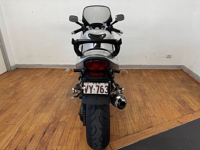 2002 Triumph SPRINT ST SILVER