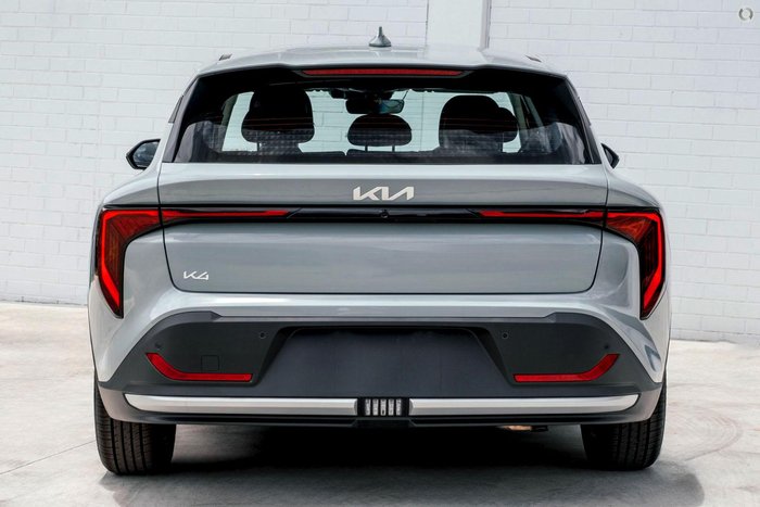 2025 Kia K4 S