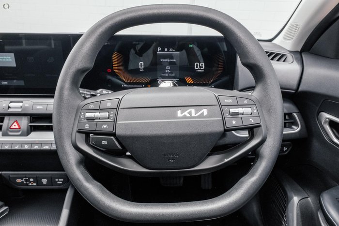 2025 Kia K4 S