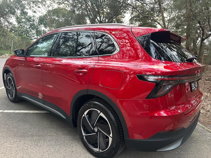 2025 MG MGS5 EV Essence 62 ZS3EM MY25 Diamond Red
