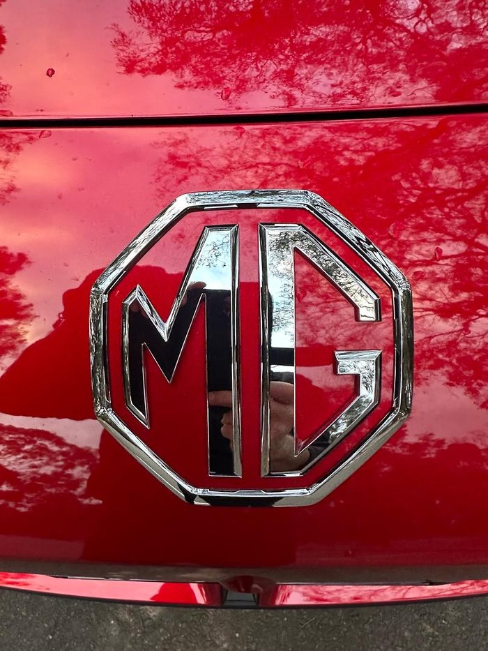2025 MG MGS5 EV Essence 62 ZS3EM MY25 Diamond Red