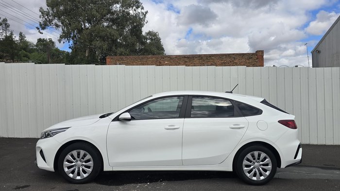 2024 Kia Cerato S