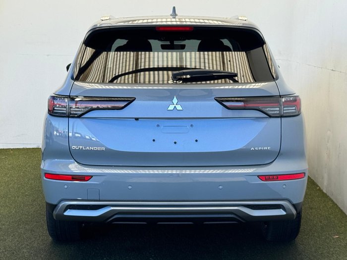 2025 Mitsubishi Outlander Aspire