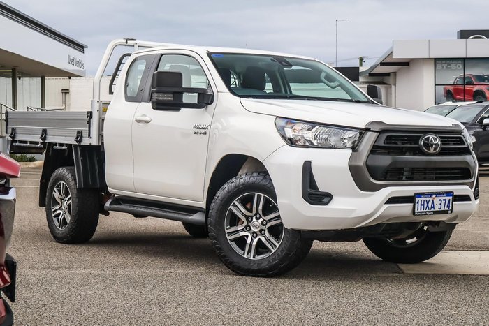 2023 Toyota Hilux