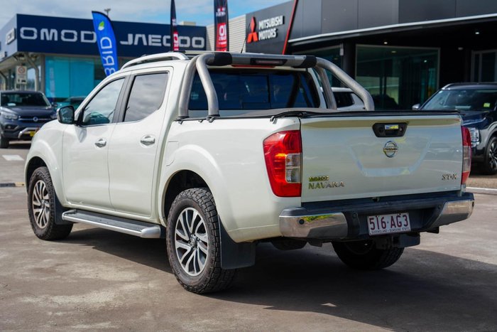 2015 Nissan Navara ST-X
