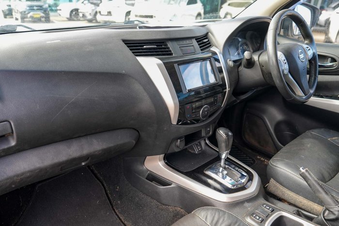 2015 Nissan Navara ST-X