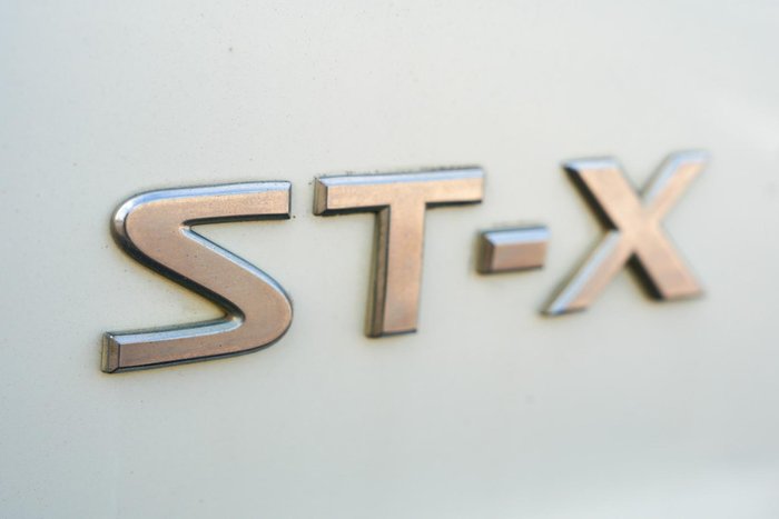 2015 Nissan Navara ST-X