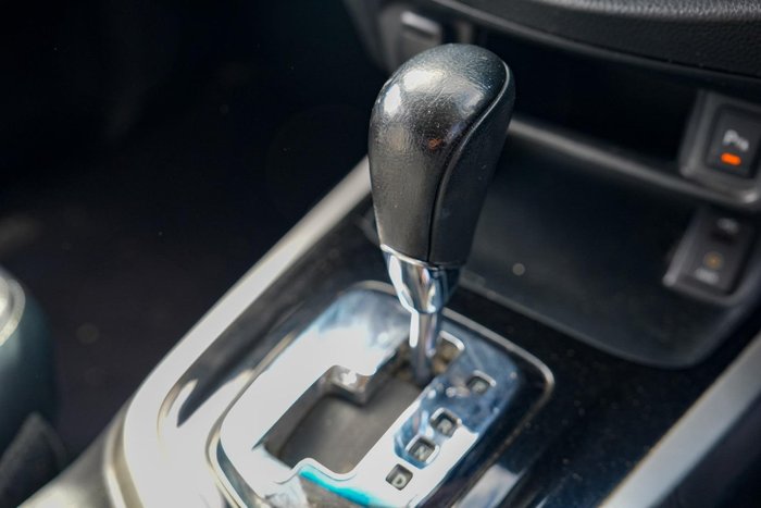 2015 Nissan Navara ST-X