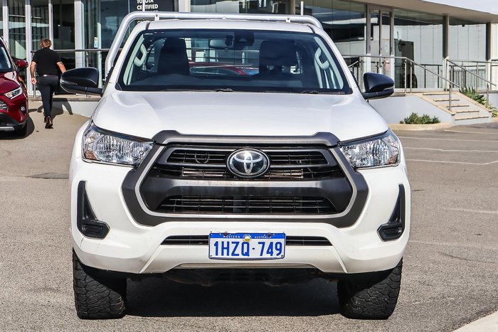 2022 Toyota Hilux SR