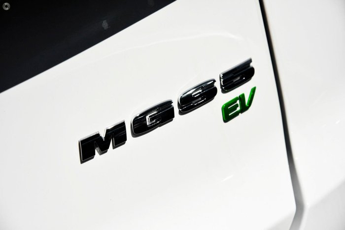 2025 MG MGS5 EV Essence 62 ZS3EM MY25 Dover White