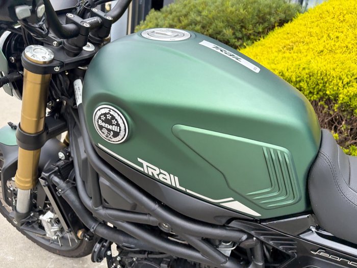 2022 Benelli LEONCINO 800 TRAIL FOREST GREEN