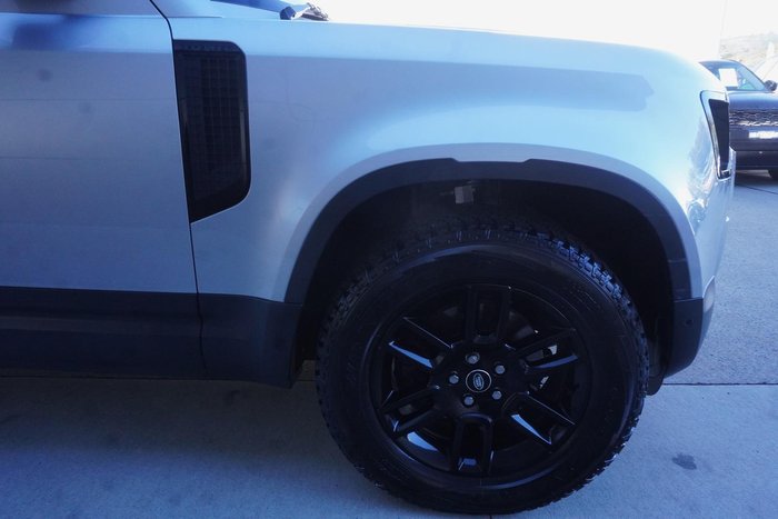 2024 Land Rover Defender 110 P300 S