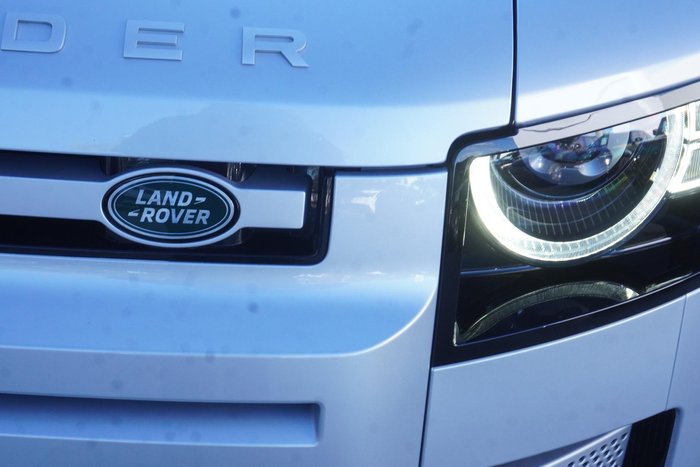 2024 Land Rover Defender 110 P300 S